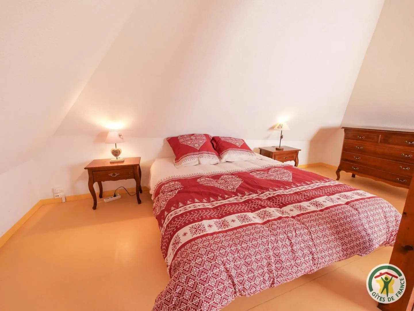 L'Ecole Buissonniere - Embrun Apartment