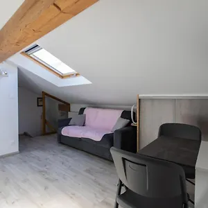 Le Coq Petit En Centre D'embrun Embrun